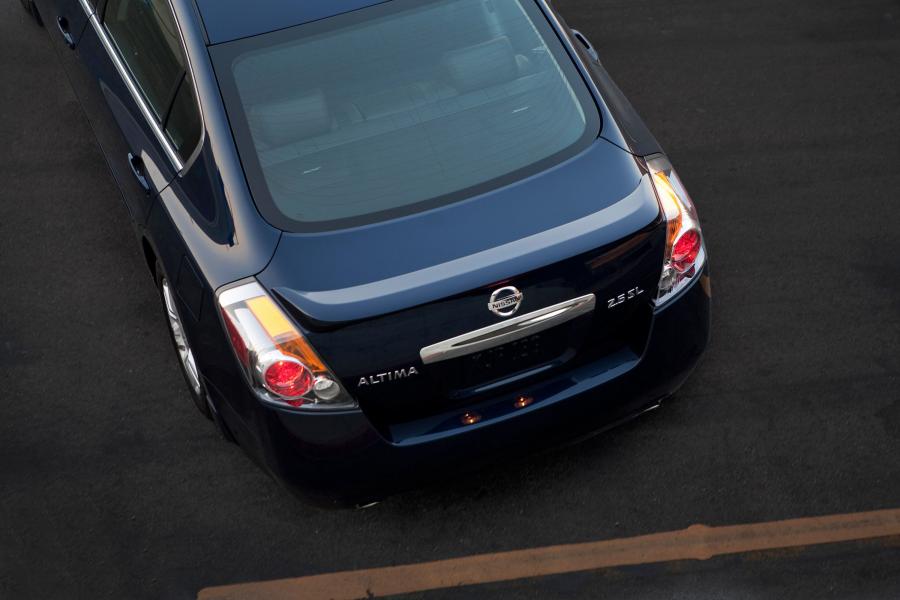  Nissan Altima 2010 года  (фото 34 из 53)
